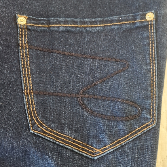 SEVEN7 Women's Dark Blue Jeans - Picture 7 of 10